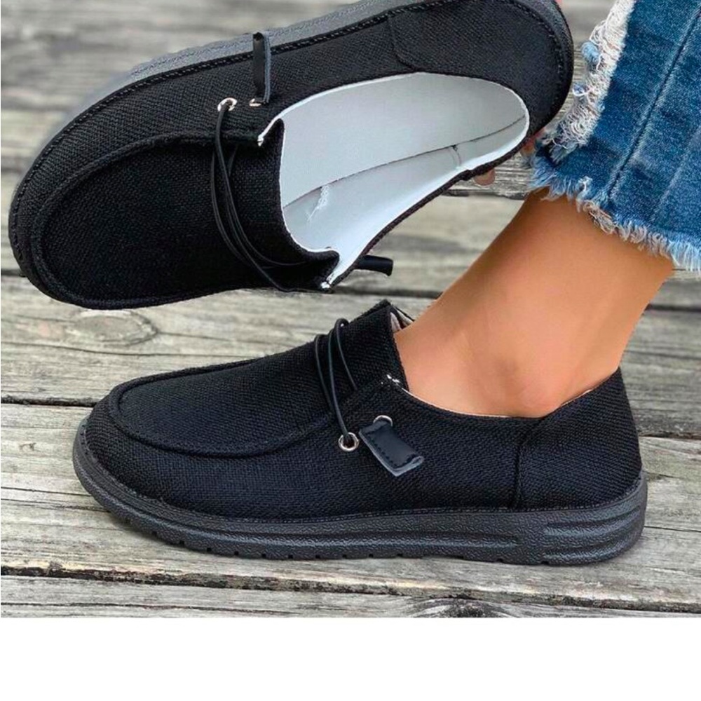 SHEIN Black Casual Loafers